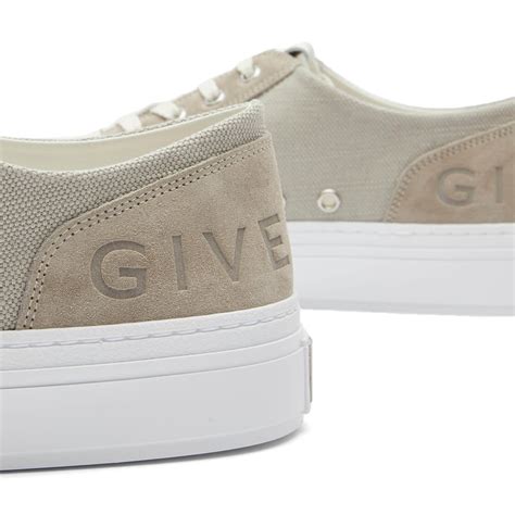 Givenchy Men's City Low